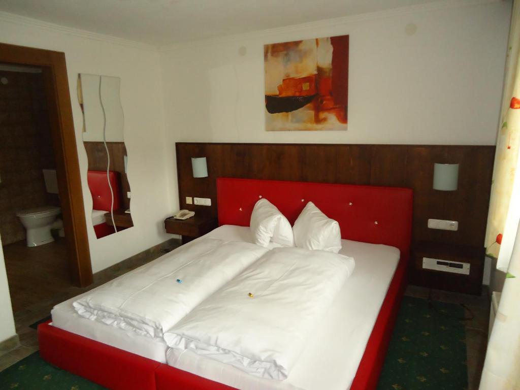 Hotel Dorfgasthof Schloesslstube Stuhlfelden Phòng bức ảnh