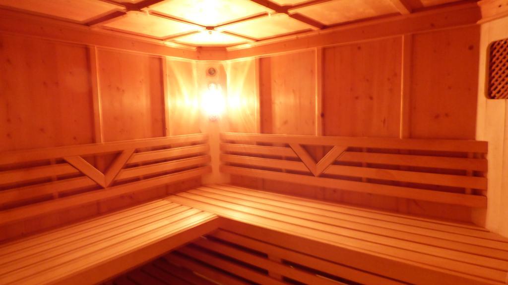 Hotel Dorfgasthof Schloesslstube Stuhlfelden Ngoại thất bức ảnh